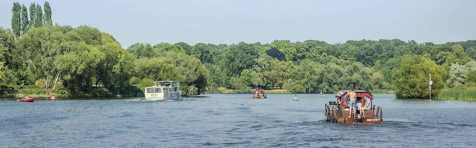 Floßtour auf den Brandenburger Havelseen,
        
    

        Foto: TMB-Fotoarchiv/Steffen Lehmann