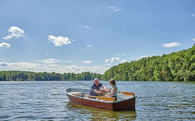 Angeln vom Ruderboot