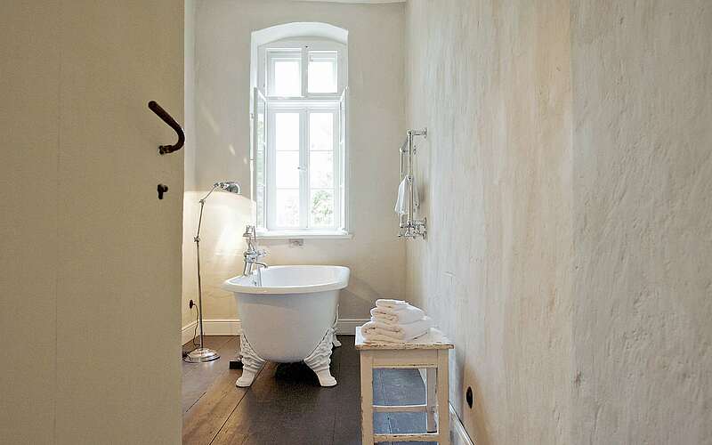 



        
            Badezimmer im Pfarrhaus Mödlich ,
        
    

        Foto: TMB-Fotoarchiv/Pfarrhaus Mödlich
    