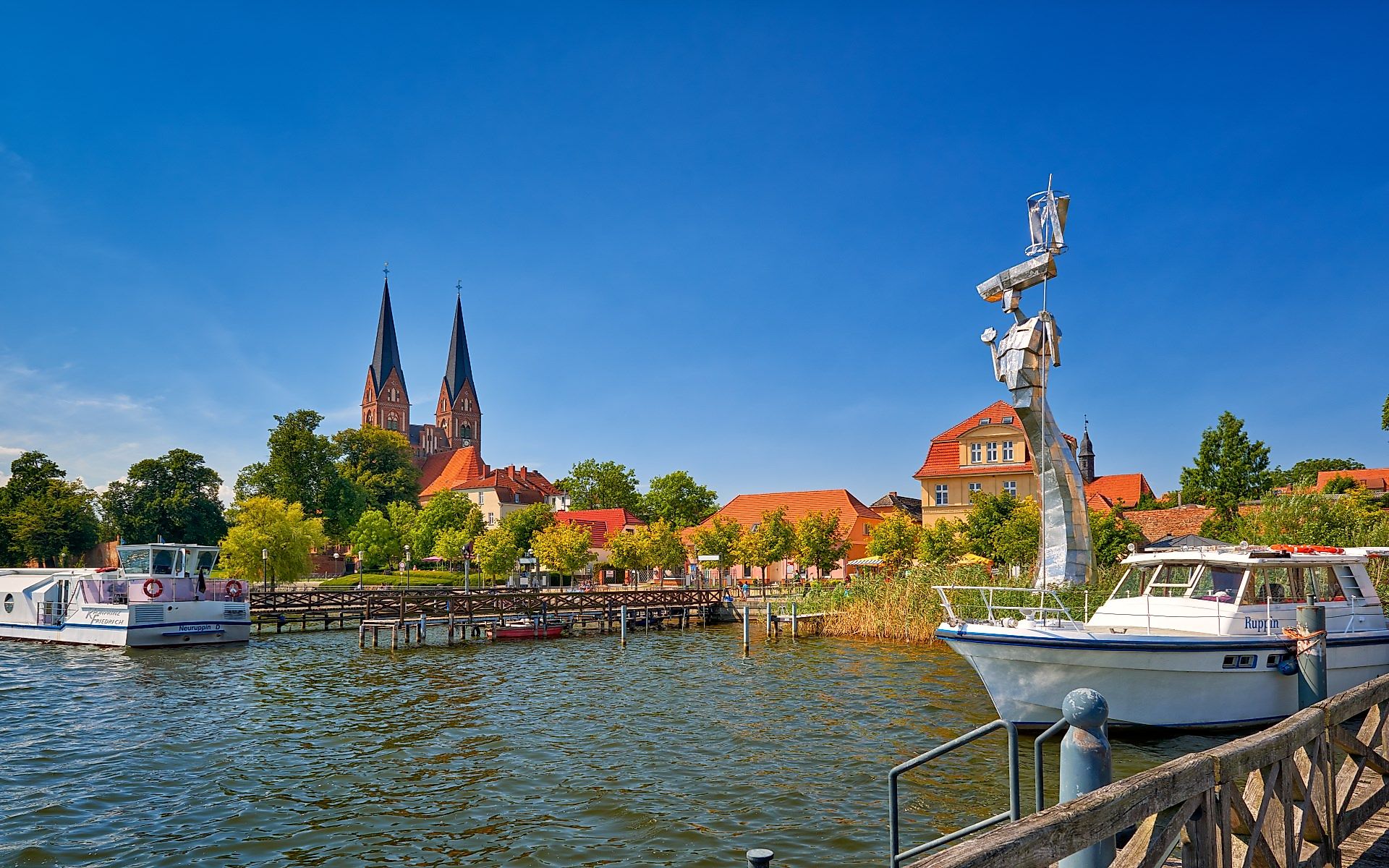Neuruppin Reise und Ausflugsplaner