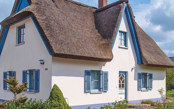 Reetdach-Ferienhaus im Ferienhausdorf Wendisch Rietz, Foto: NOVASOL AS