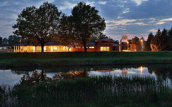 Traumhaus am Abend