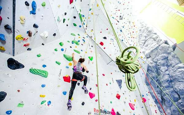 Kletterwand in der TURM ErlebnisCity c TURM ErlebnisCity