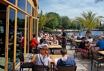 Restaurants für Gäste mit Mobilitäteinschränkungen
