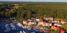 Hotels & guesthouses
