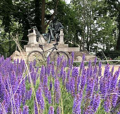 Theodor Fontane Denkmal in Neuruppin