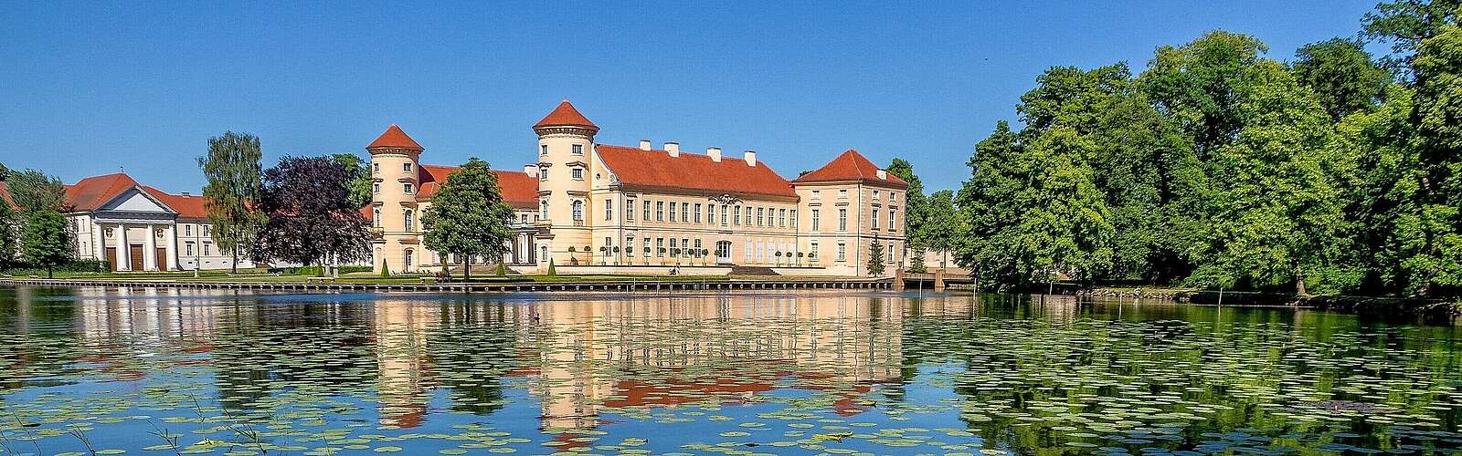 Schloss Rheinsberg,
            
        
                Foto: Ekkehart Eichler/Ekkehart Eichler