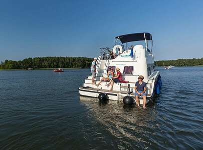 Hausboot bei Fürstenberg/Havel