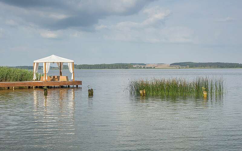 



    
        
                Steg am Oberuckersee,
            
        
                Foto: TMB Tourismus-Marketing Brandenburg GmbH/Steffen Lehmann
            
    
