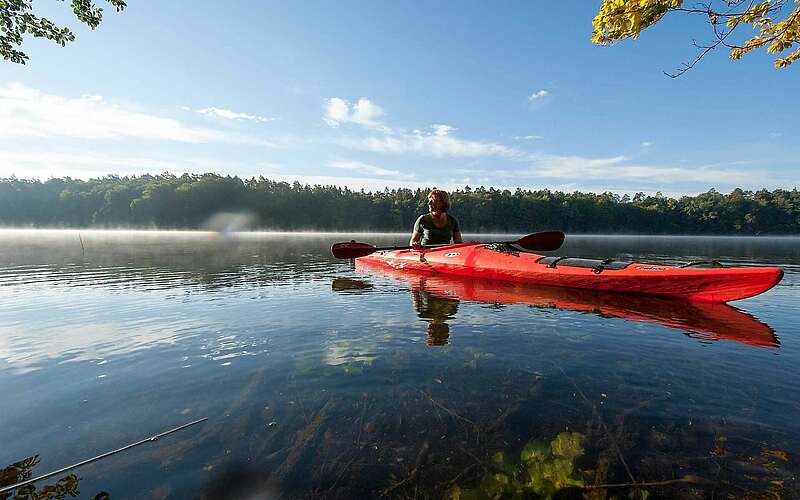 



    
        
                Kanutour im Naturpark Uckermärkische Seen,
            
        
                Foto: TMB Tourismus-Marketing Brandenburg GmbH/Hendrik Silbermann
            
    
