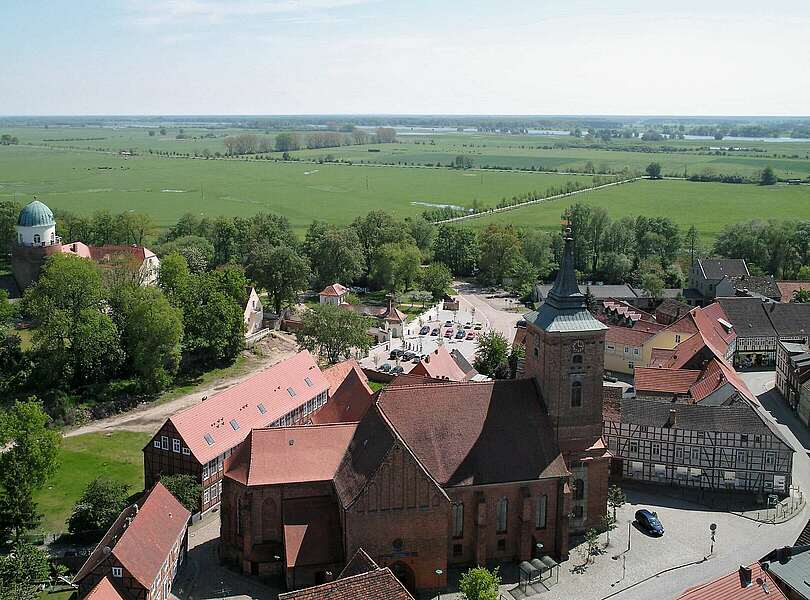Blick über Altstadt und Burg Lenzen