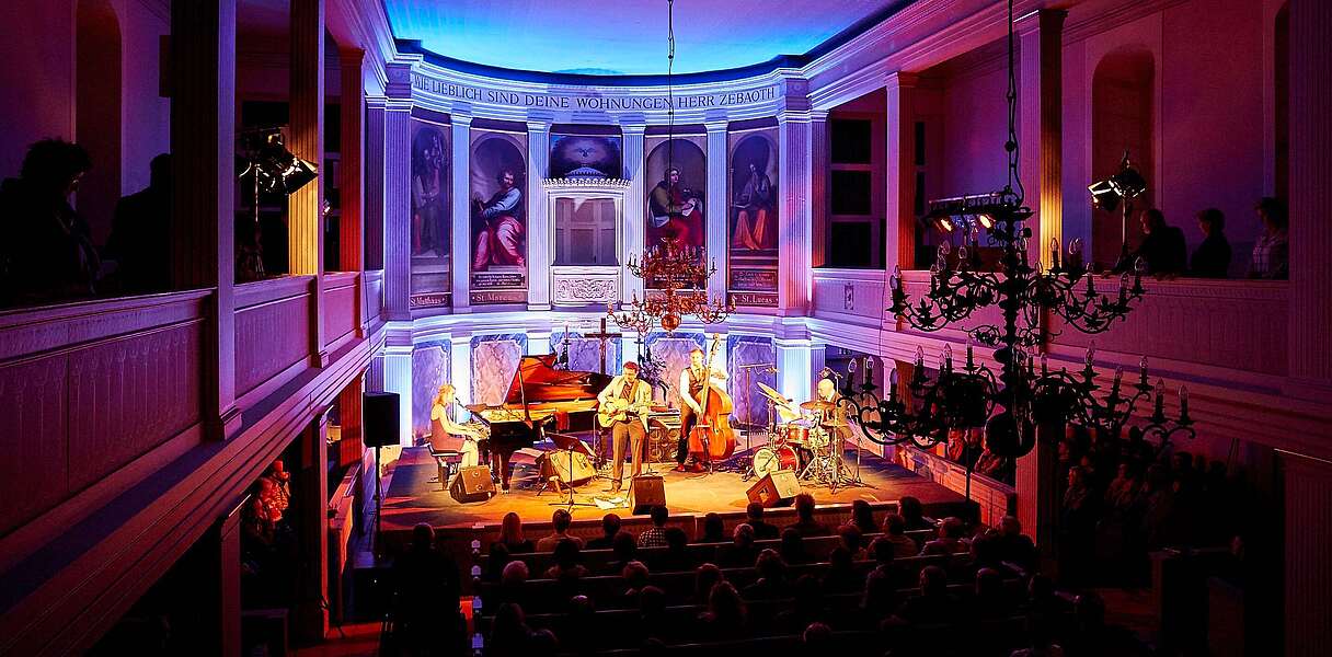 Konzert in der Schinkelkirche Neuhardenberg