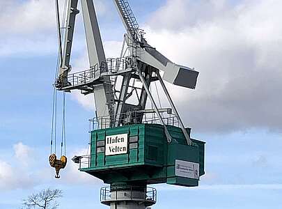 Hafen Velten mit Krananlage