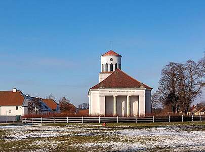 Schinkelkirche Neuhardenberg