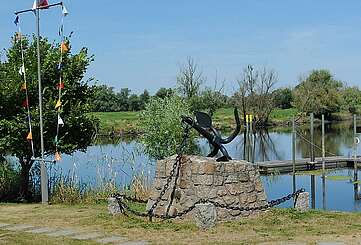 Wasserwanderrastplätze und Liegeplätze