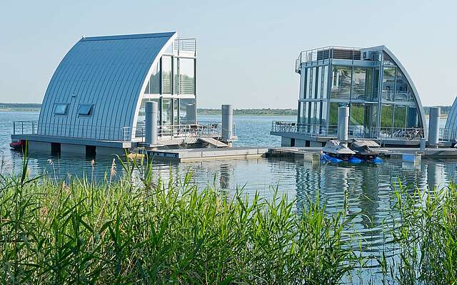 Schwimmende Ferienwohnung Lausitzer Seenland