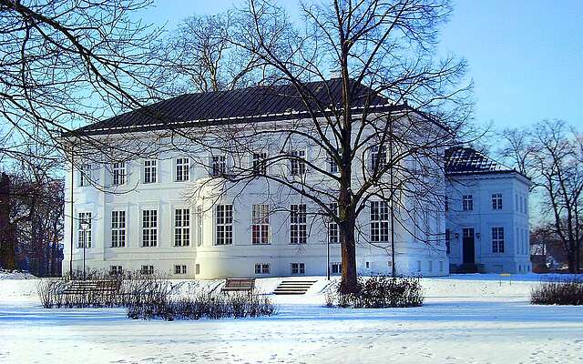 Schloss Neuhardenberg im Winter