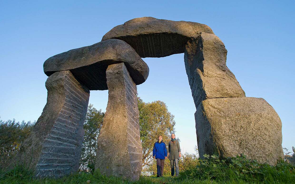 Stonehenge in Angermünde: Diese und viele weitere Findlinge sind zwischen Angermünder Altstadt und dem Mündesee zu finden.