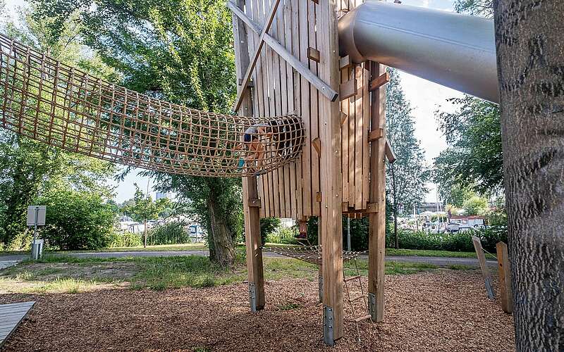 



    
        
                Spielplatz im internationalen Kunst- und Kulturquartier Schiffbauergasse,
            
        
                Foto: Internationales Kunst- und Kulturquartier Schiffbauergasse/Mathias Voelzke
            
    
