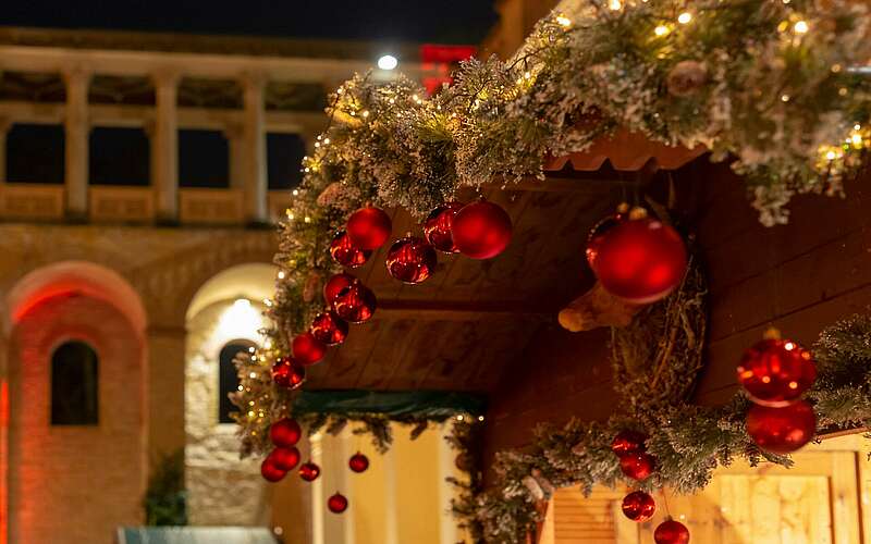 



    
        
                Weihnachtsmarkt im Belvedere auf dem Pfingsberg,
            
        
                Foto: PMSG Potsdam Marketing und Service GmbH/André Stiebitz
            
    
