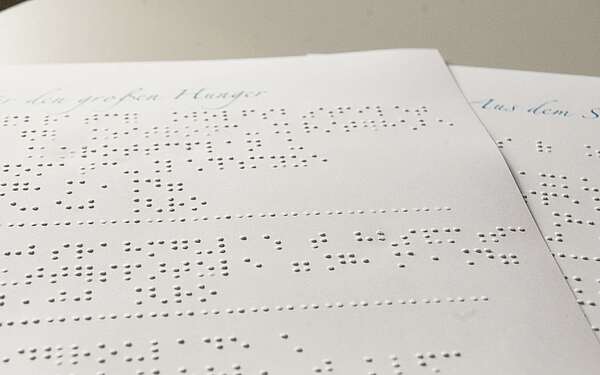 Speisekarte in Blindenschrift