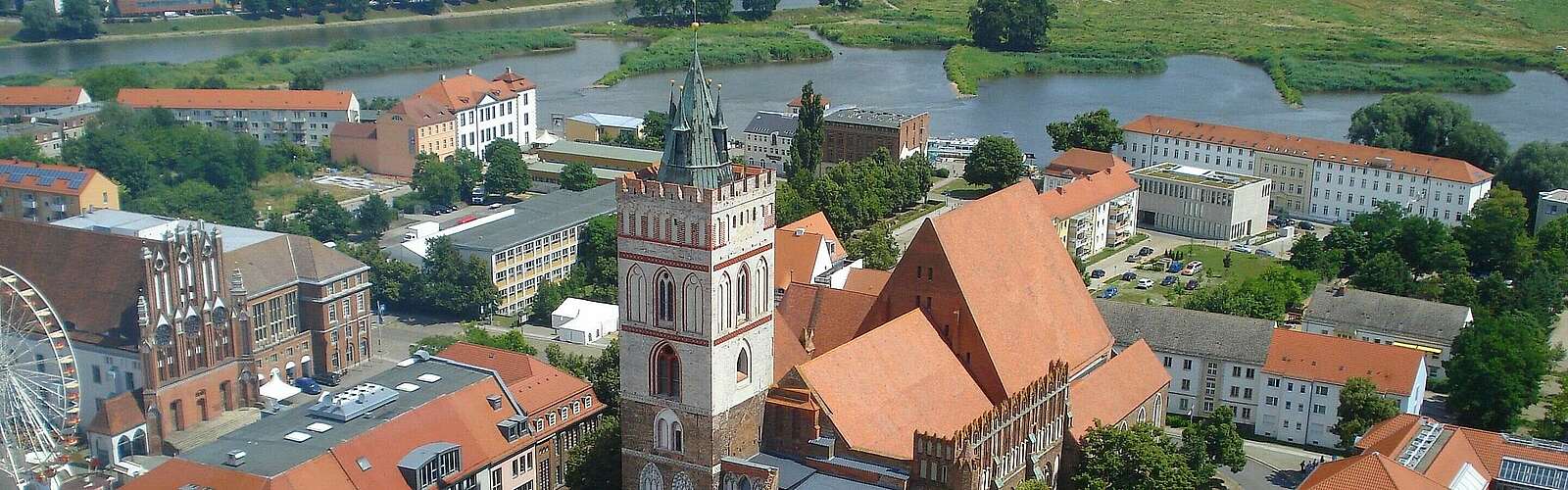 Frankfurt (Oder) und die St. Marienkirche,
            
        
                Foto: TMB Tourismus-Marketing Brandenburg GmbH/Matthias Schäfer