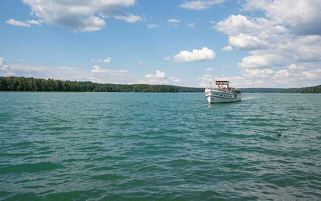 Ausflugsschiff auf dem Werbellinsee