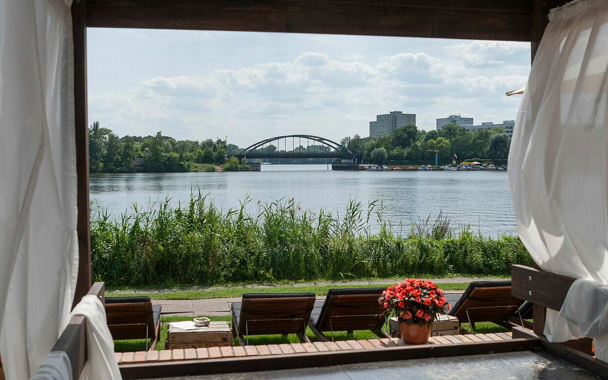 Blick vom Café Seerose auf die Potsdamer Havel