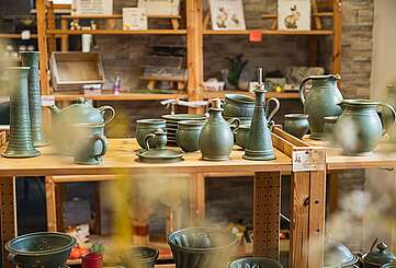 Töpferwaren im Handwerkerhof Görzke