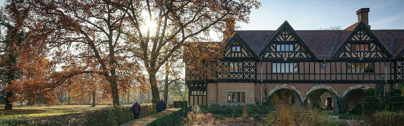 Neuer Garten im Herbst,
            
        
                Foto: TMB Tourismus-Marketing Brandenburg GmbH und SPSG/Yorck Maecke