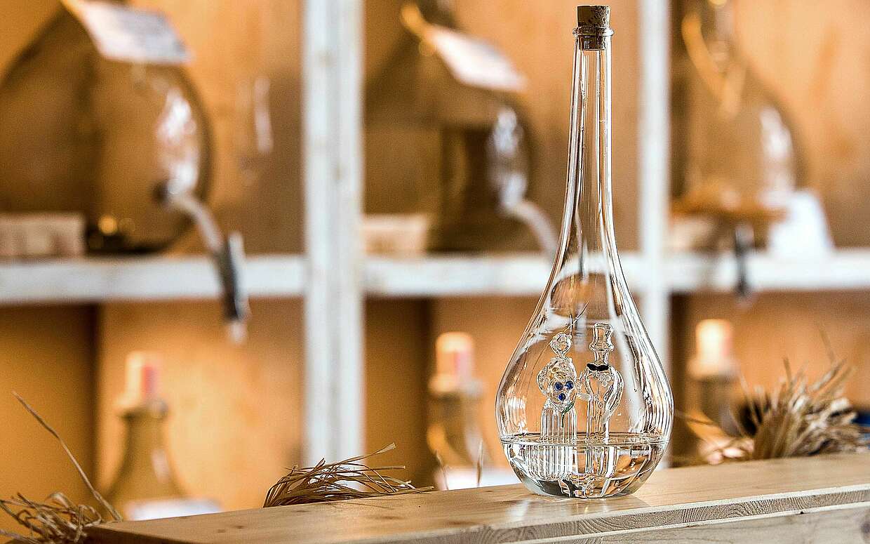 Schnapsflasche in der Klosterbrennerei Neuzelle