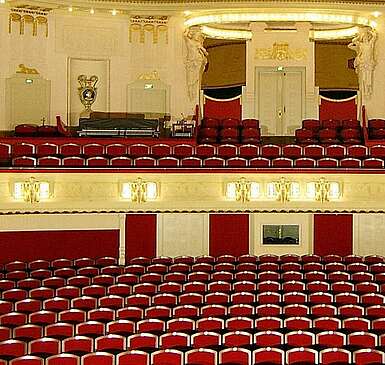 Theater & Bühnen