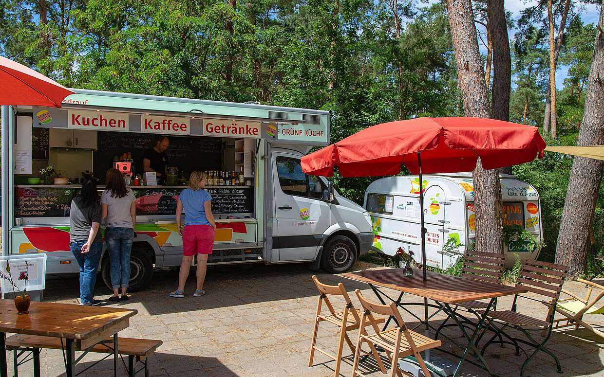 Foodtruck GutesDrauf am Campingplatz Oberuckersee