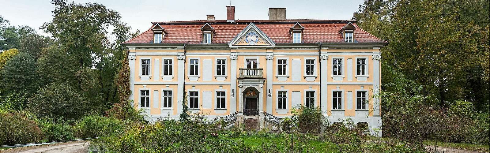 Blick auf das Schloss Stülpe,
            
        
                Foto: TMB Tourismus-Marketing Brandenburg GmbH/Steffen Lehmann