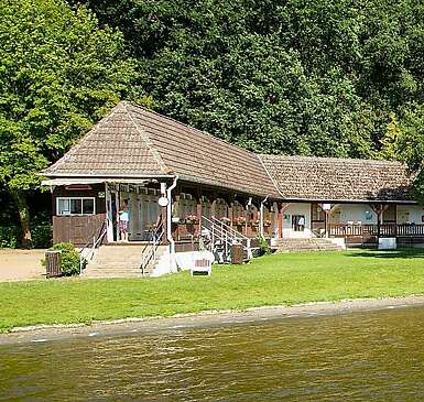 Jahnbad Neuruppin: Baden im Ruppiner See