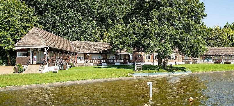 Jahnbad Neuruppin: Baden im Ruppiner See