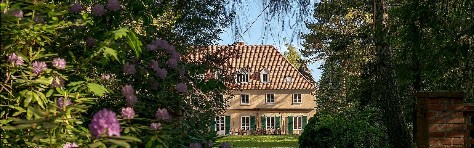 Haus Dahmshöhe Lebenshilfe Brandenburg,
            
        
                Foto: Lebenshilfe für Menschen mit geistiger Behinderung Landesverband Brandenburg e.V./Kein Urheber bekannt