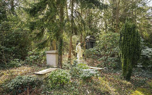 Figur Südwestkirchhof Stahnsdorf