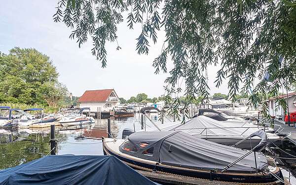 Marina am Tiefen See