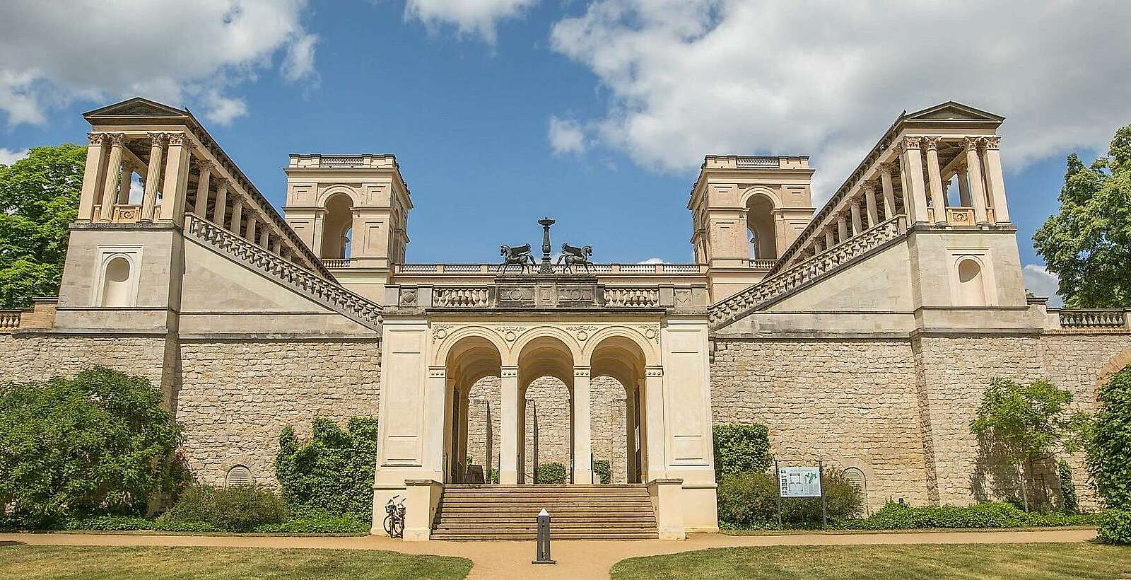Belvedere auf dem Pfingstberg,
            
        
                Foto: TMB Tourismus-Marketing Brandenburg GmbH/Steffen Lehmann