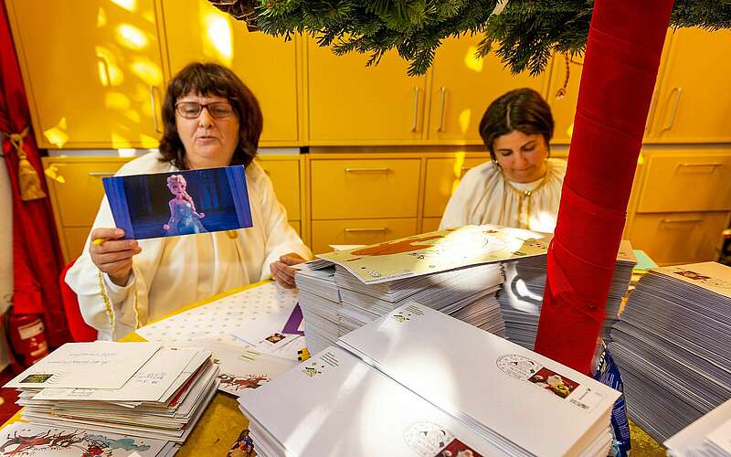 



    
        
                Weihnachtsengel im Postamt Himmelpfort,
            
        
                Foto: TMB Tourismus-Marketing Brandenburg GmbH/Steffen Lehmann
            
    
