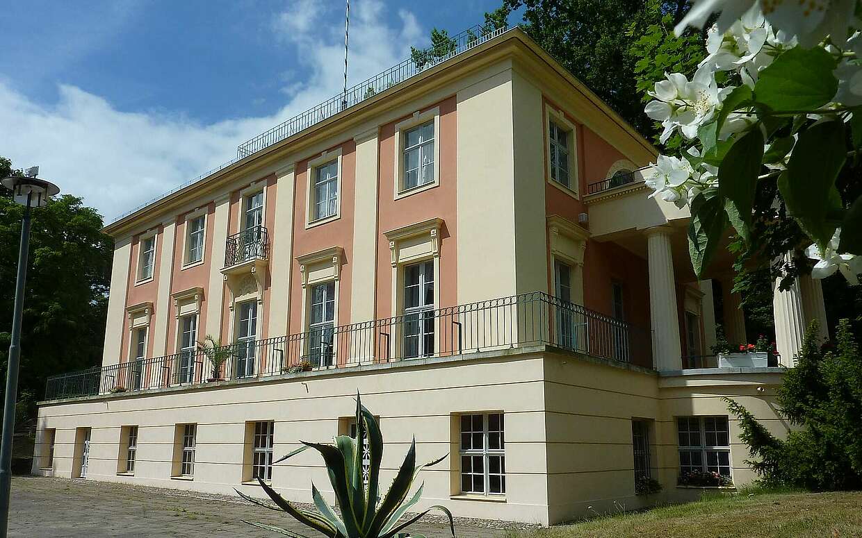 Außenansicht von Schloss Freienwalde