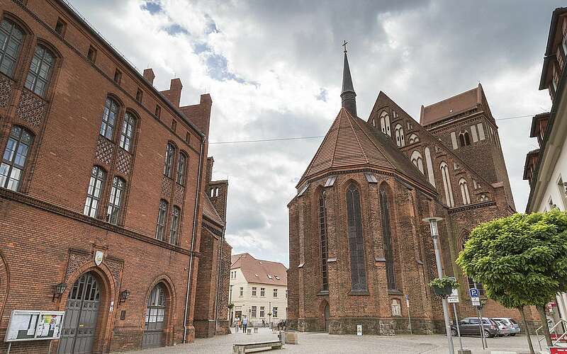 



    
        
                St.-Jacobi-Kirche Perleberg,
            
        
                Foto: TMB Tourismus-Marketing Brandenburg GmbH/Kein Urheber bekannt
            
    
