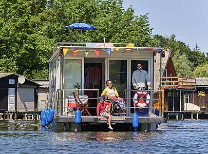 Rechlin Müritz Barrierefreier Urlaub mit der Familie auf dem Hausboot