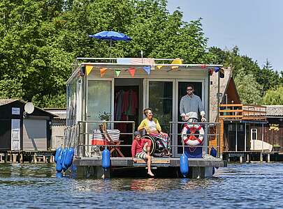 Rechlin Müritz Barrierefreier Urlaub mit der Familie auf dem Hausboot
