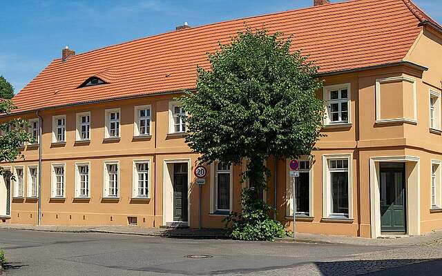 Ehemalige Adler-Apotheke Plaue