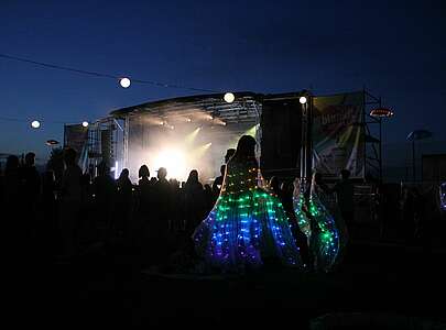 Bühne auf dem Blankit Festival