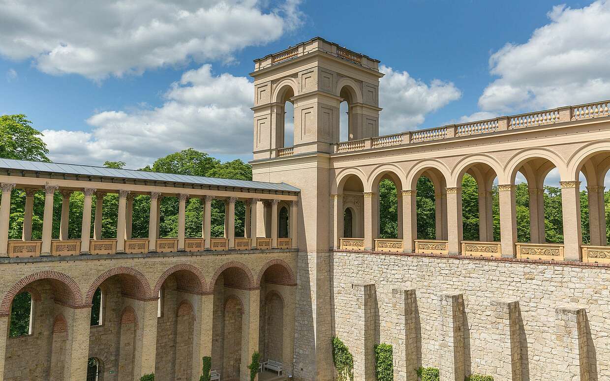 Ein Turm des Schlosses Belvedere