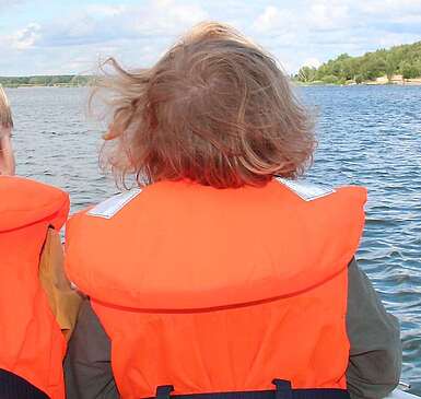 Bootstour mit Kindern auf dem Senftenberger See