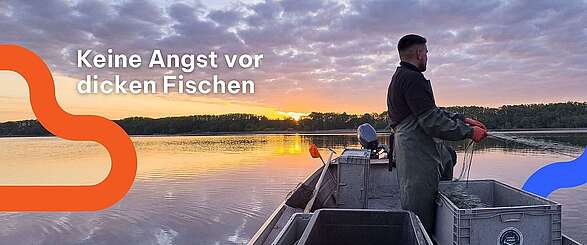 Fischer Fuhrmann beim Fischen auf dem Groß Schauener See